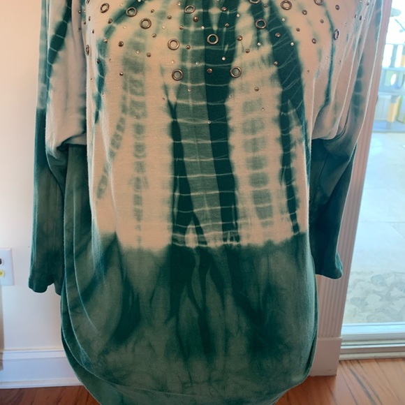 New Directions teal tie dyed gorgeous top-size small - Picture 2 of 7